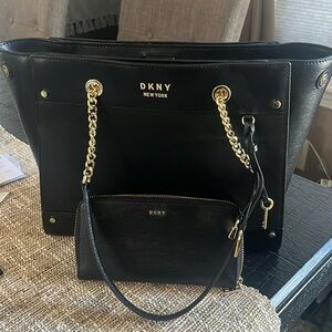 Like new! All black DKNY BAG with wallet